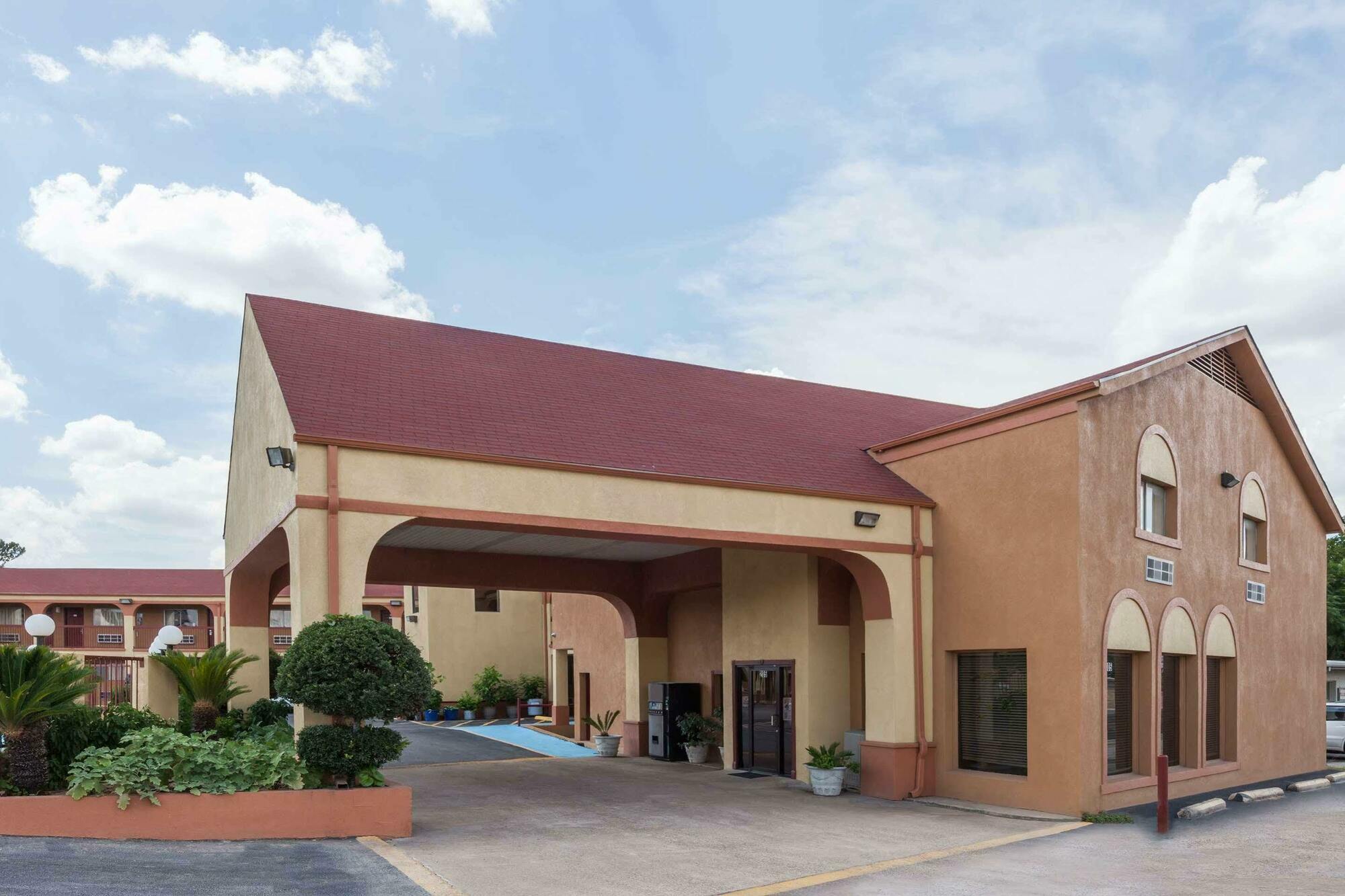Super 8 By Wyndham Athens Tx Ξενοδοχείο Εξωτερικό φωτογραφία